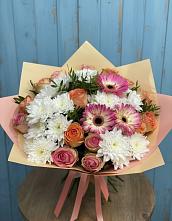 Букет цветов из:  Розы, Герберы и Хризантемы в Шелковской