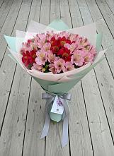 Букет цветов из:  Альстромерии в Шелковской