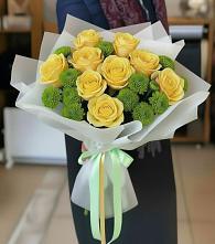 Букет цветов из:  Хризантемы и Розы в Шелковской