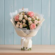 Букет цветов из:  Розы в Шелковской