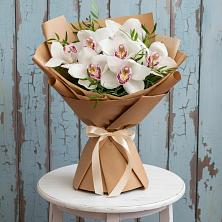 Букет цветов из:  Орхидеи и Розы в Шелковской